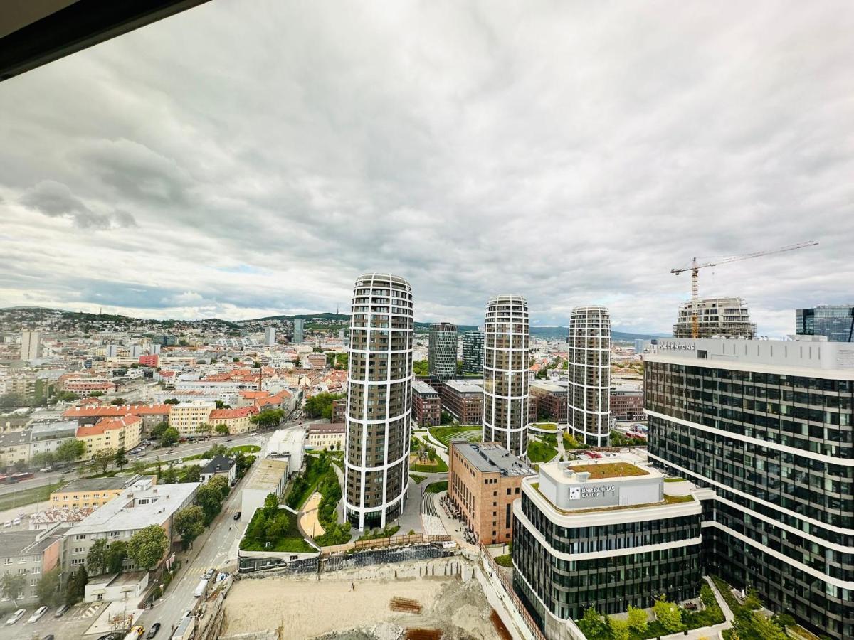 Apartments In Panorama City On 25Th Floor - Amazing View Close To Old Town Bratislava Eksteriør billede